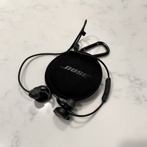 BOSE SoundsSport Wireless Earbuds. EUC